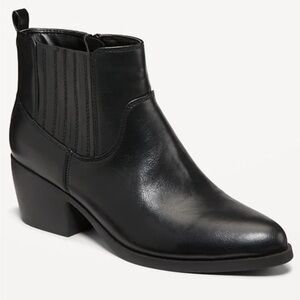 NWOT Black Ankle Boots